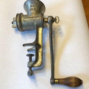 Vintage Winchester hand meat grinder